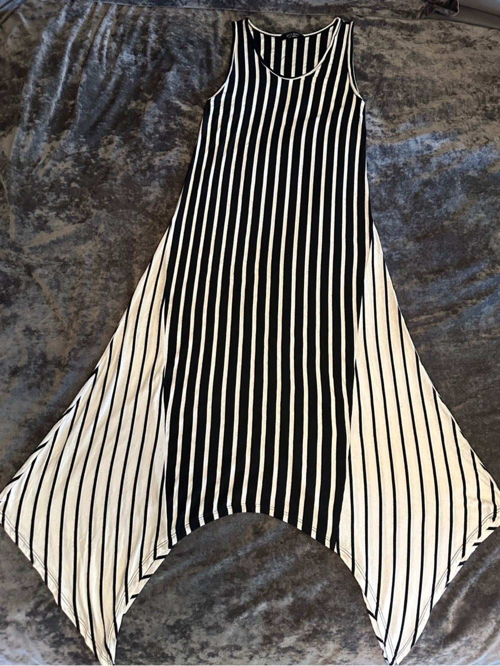 Sleeveless Black and White Striped Maxi Dress